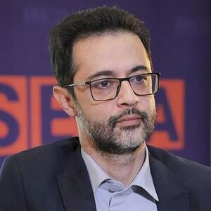 فرهاد ذات علي فرد