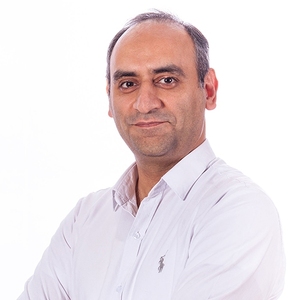 محسن طلائي