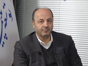 سياوش درفشي