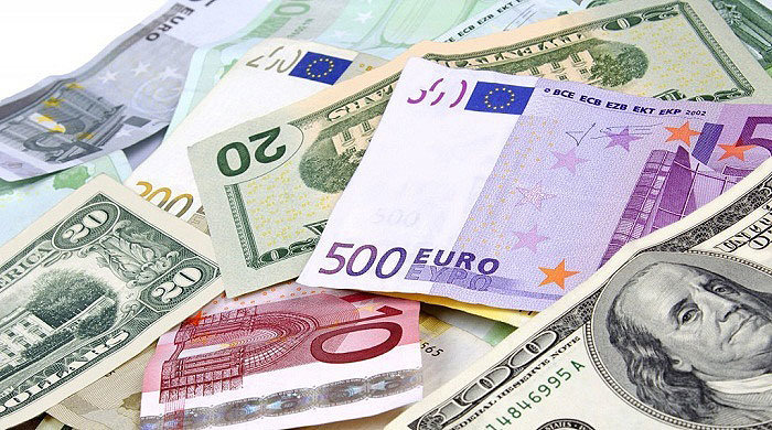 قیمت دلار و یورو یکشنبه 6 مهرماه 99/ ادامه روند صعودی نرخ ارز/ دیدگاه‌های متناقض از آینده دلار