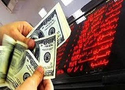 افت قیمت دلار چه تاثیری بر بورس دارد؟