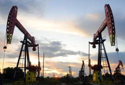 بازارگرمی نفت عربستان با کاهش قیمت فروش