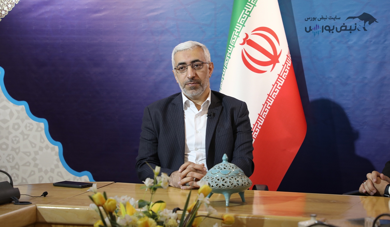 سفر رئیس سازمان بورس به سمنان | عکس های نشست خبری و بازدید از شرکت فروسیلیس ایران (فروس)