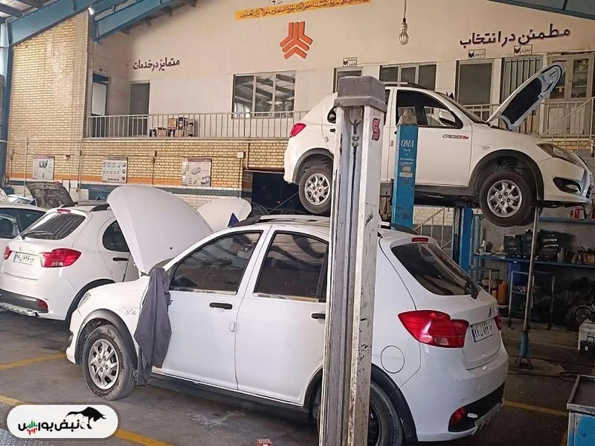 کف قیمت خودرو در بازار به ۵۲۰ میلیون رسید
