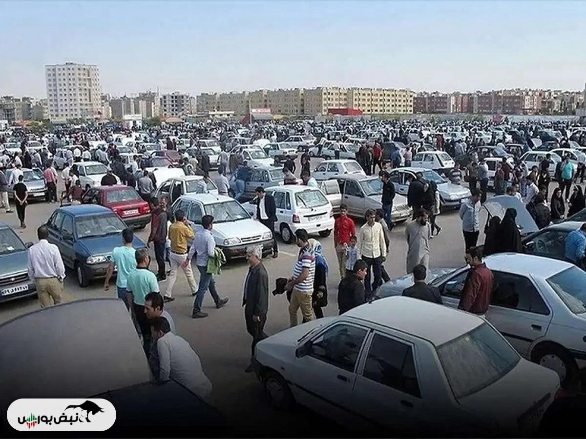 بازار خودرو به کما رفت