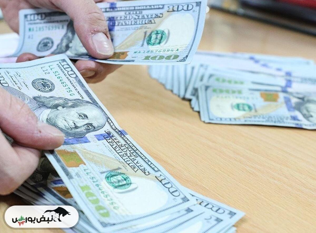 نوسانات قیمت دلار و یورو در روز شنبه ۷ تیر...