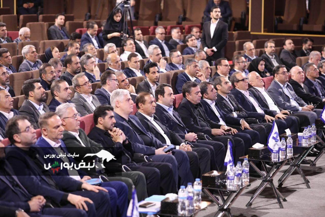 صورت‌های مالی سال ۱۴۰۳ بانک صادرات ایران تصویب شد