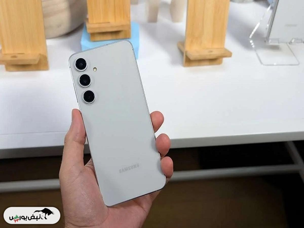 قیمت گوشی سامسونگ چهارشنبه ۱۴ آبان ۱۴۰۴