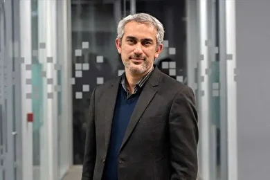 وزیر اقتصاد: وضعیت بورس رو به رشد است