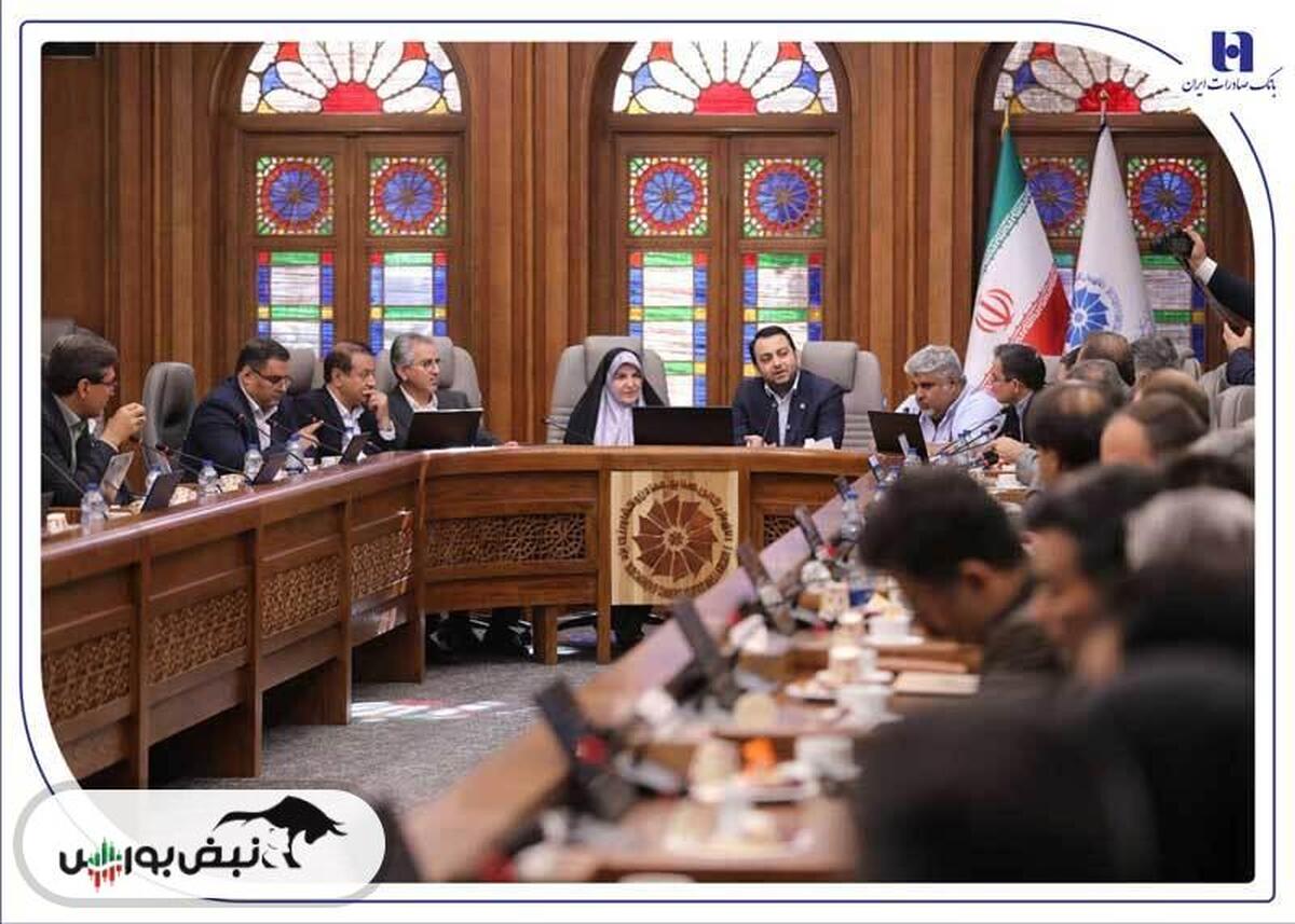 بانک صادرات ایران با روشهای نوین تأمین مالی، گره تولید را باز میکند