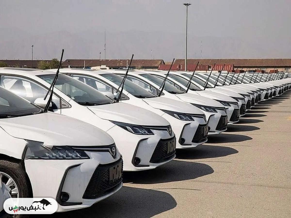 بازار خودرو به شدت ترمز برید