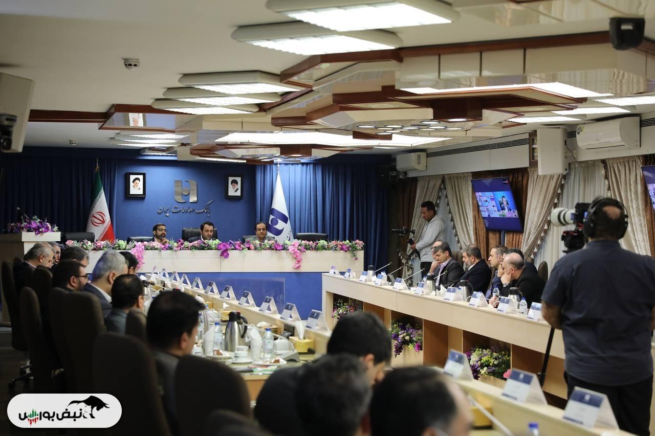 اصلاح ساختارهای مالی و فناورانه، رمز پایداری و رقابتپذیری بانک صادرات ایران اصلاح ساختارهای مالی و فناورانه، رمز پایداری و رقابتپذیری بانک صادرات ایران