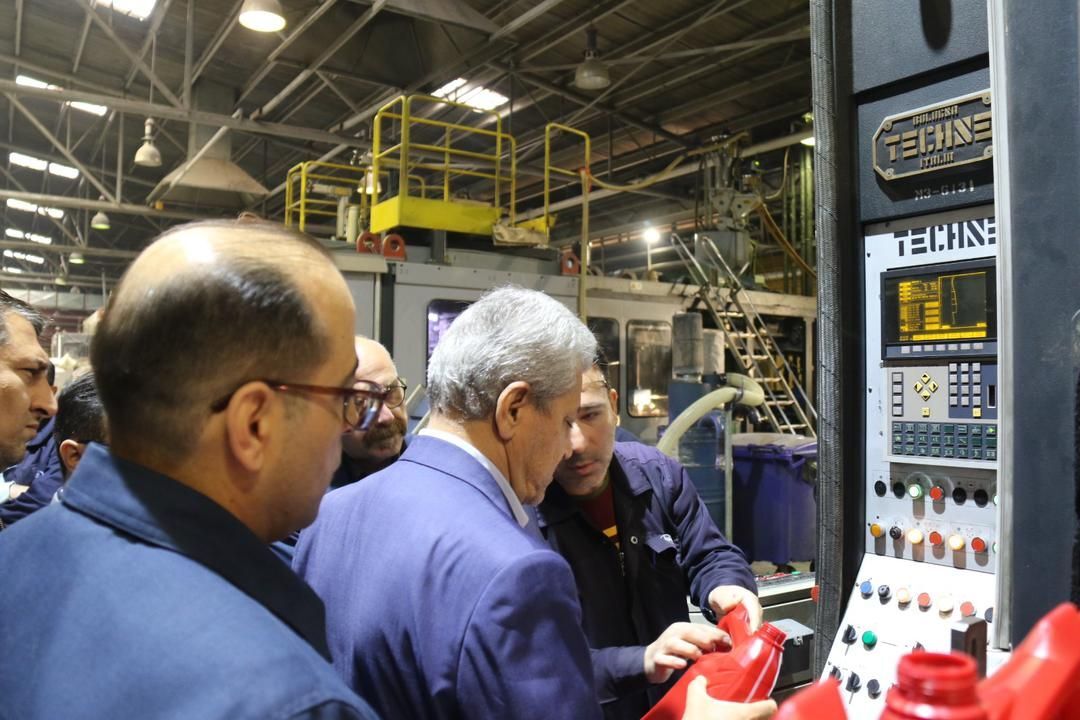 بازدید مدیرعامل ایرانول از مجتمع ظرفسازی و پالایشگاه روغنسازی تهران بازدید مدیرعامل ایرانول از مجتمع ظرفسازی و پالایشگاه روغنسازی تهران