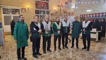 عرض ارادت به ساحت حضرت فاطمه معصومه(س) در مسجد سادات