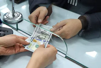 قیمت دلار امروز پنجشنبه ۲۶ شهریورماه ۱۴۰۵ | کاهش نرخ دلار به کانال ۲۲۸ هزار تومان