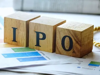 ۱۶ عرضه اولیه در راه بورس