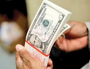 پیش بینی قیمت دلار از لنز دوربین افزایشی ها و کاهشی های بازار ارز