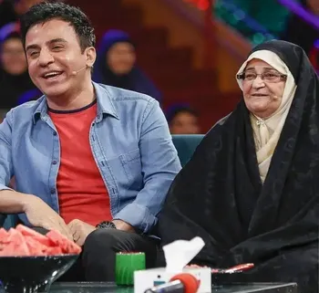 مادر عمو پورنگ فوت شد