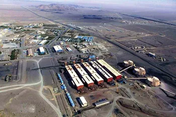 حضور پررنگ چادرملو و شرکت‌های تابعه در نمایشگاه معدن و فولاد یزد