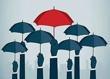 11 شرکت بیمه ای چگونه سود کردند؟