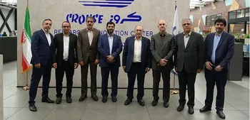 بازدید جمعی از نمایندگان از شرکت صنایع تولیدی کروز