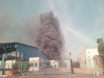 چه کالاهایی در بندر شهید رجایی سوختند؟