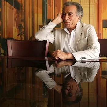 زندگی­نامه حسین ثابت بکتاش