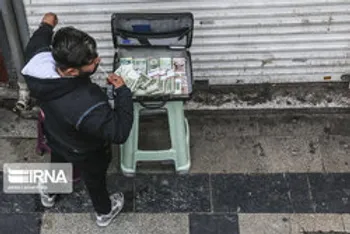 تردید و سرگردانی دلالان بازار ارز