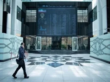 آخرین سیگنال ها برای بورس فردا/ ده خبر مهم که باید قبل از معاملات فردا بدانید + فیلم