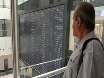 آخرین سیگنال ها برای بورس فردا | نامه رئیس سازمان بورس به وزیر نفت + فیلم