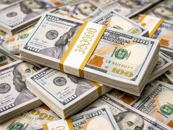 قیمت دلار از کنترل خارج شد؟