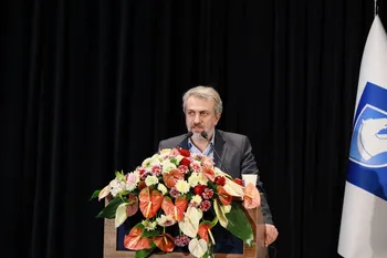 خودروسازی ظرف ۲ سال باید به افتخار ملی تبدیل شود/ ایران خودرو نشان داد تحقیق و توسعه فراموش نشده است/ از سال ۱۴۰۲ نباید خودرو زیر ۳ ستاره داشته باشیم