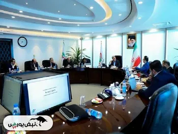 مشکلات بازار سرمایه باید برطرف ‌شوند