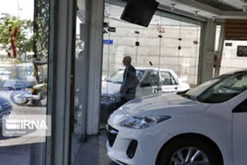 ریزش قیمت‌ها در بازار خودرو