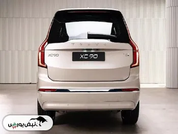 دنده عقب ولوو با احتیاط مشتری