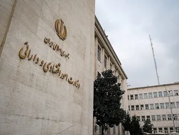 چه‌کسی وزیر اقتصاد می‌شود؟