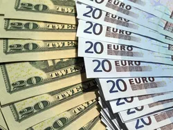 قیمت دلار و قیمت یورو چهارشنبه ۲۳ اردیبهشت