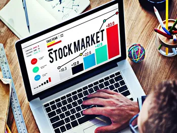 ترین‌های بورس در نیمه نخست ۱۴۰۰ | نمادی که ۱۸۰ درصد سود داد!