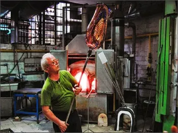 پیش بینی سود شرکت حاضر در بازار پایه