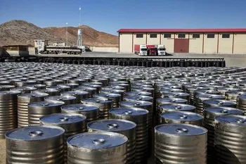 گرانی قیر در بورس کالا