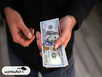 کسی دلار بازار آزاد را گردن نمی‌گیرد