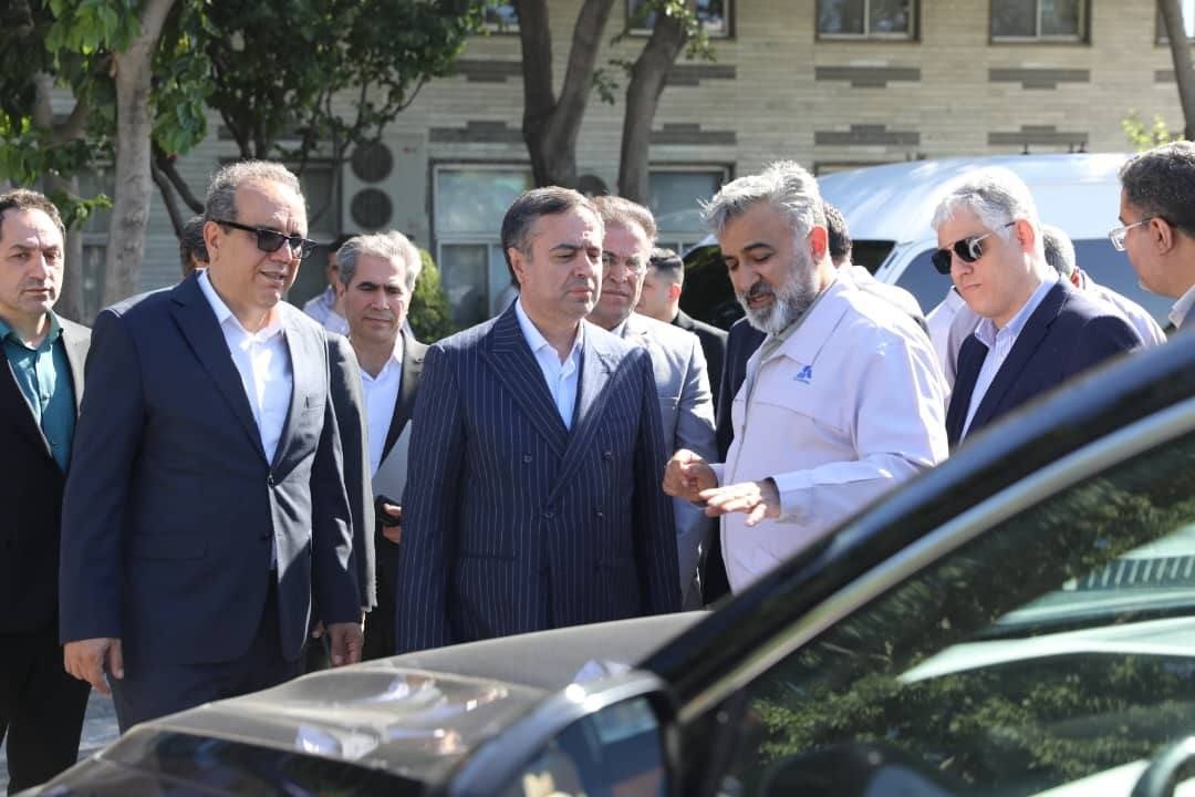 ​آغاز پروژه چند وجهی نوسازی صنایع با مشارکت بانک صادرات ایران/ تاکید قربان اسکندری بر تولید خودروهای باکیفیت و منطبق بر استانداردهای روز جهانی