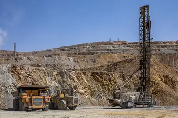 پیام قدردانی مدیرعامل شرکت ملی صنایع مس ایران در پی کسب عنوان مکتشف برتر کشور در آیین بزرگداشت روز ملی صنعت و معدن