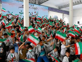 گرامیداشت سالروز حماسه آزاد سازی خرمشهر/ اجرای گروهی سرود سلام فرمانده توسط فرزندان کارکنان گروه سایپا