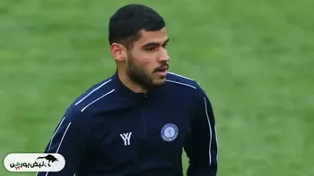 پایان گمانه‌زنی‌ها درباره آینده مدافع جوان؛ نه پرسپولیس، نه استقلال، سلام احمد گروژنی