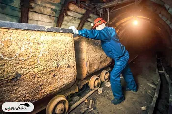 معادن با ۳۰ تا ۴۰ درصد ظرفیت واقعی کار می‌کنند