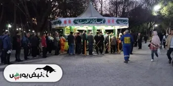 برپایی چایخانه رضوی در پارک لاله به مناسبت ماه رمضان و سال نو