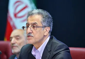 ۶ میلیون دوز واکسن کرونا وارد می‌کنیم