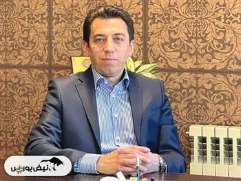 اکبر حامدی میخوش کیست؟