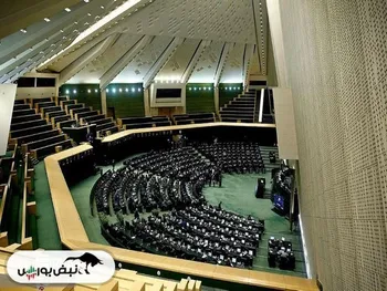 نماینده مجلس:  همکاری دولت، مجلس و بخش خصوصی شرط عبور از بحران اقتصاد